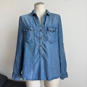 Velvet Heart Chambray Button-Down Shirt Size S